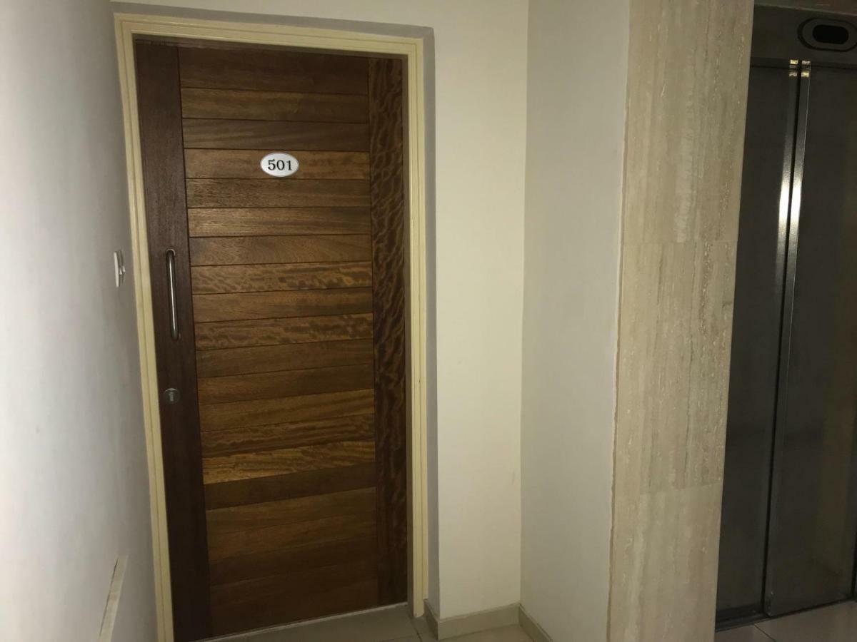 Sea View Central Apt Ithaki Larnaca Buitenkant foto