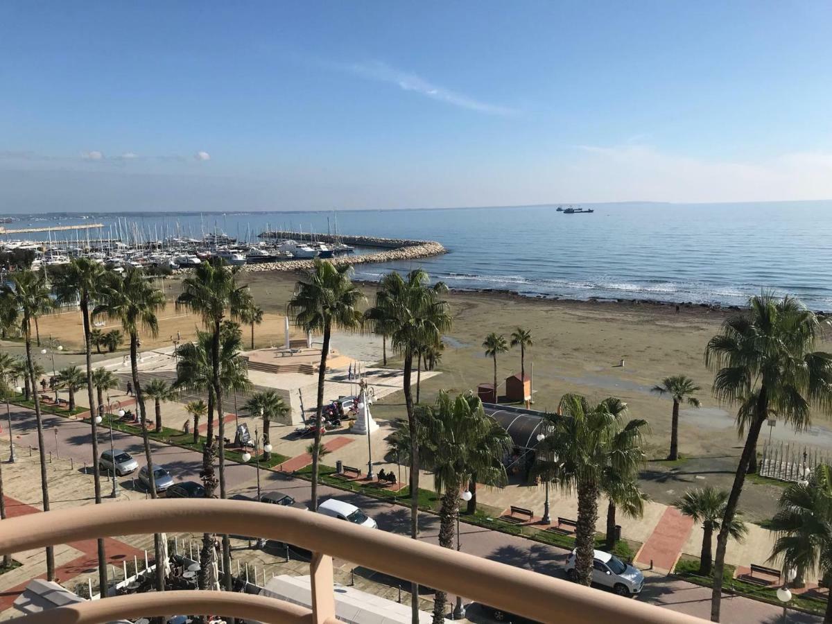 Sea View Central Apt Ithaki Larnaca Buitenkant foto